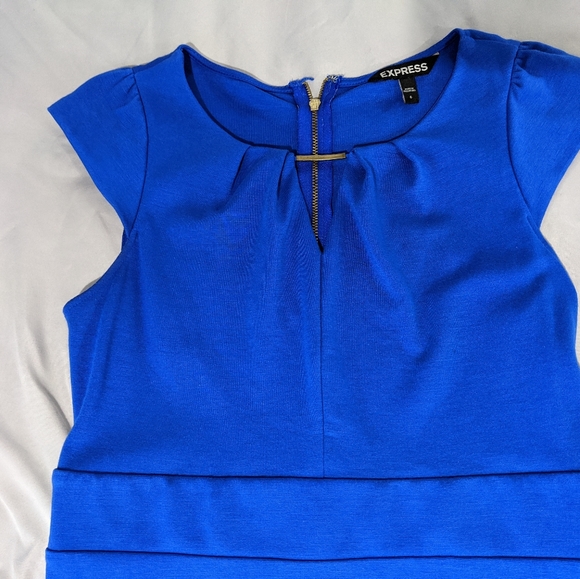 Dress - Picture 2 of 6